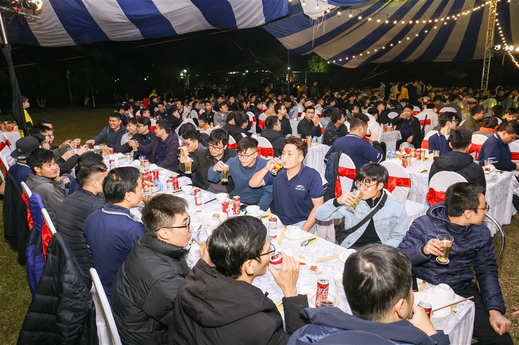 ?nh: ti?c gala dinner t?i S?i Resort in Farm