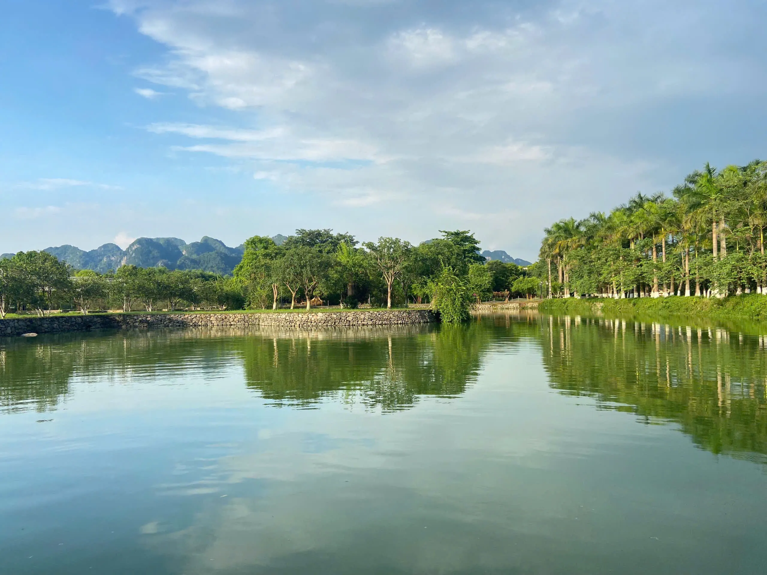 Ảnh chèo thuyền 1